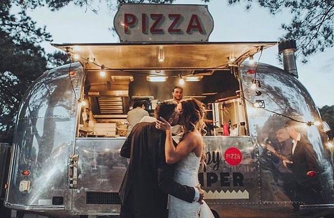 Pizza catering truck | Pie catering truck | Wedding vendors | Carmel Valley wedding DJs | Barn wedding | Carmel-by-the-Sea wedding DJs | Santa Cruz wedding DJs | Wedding DJ Blog