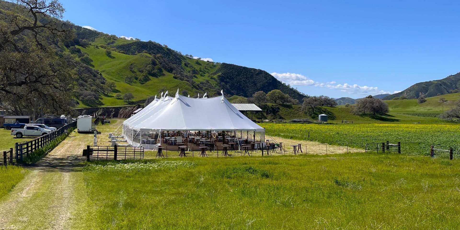 Ranch wedding | Home wedding | Large wedding tent | tent rentals | wedding rentals | wedding DJs in Hollister, CA | Hollister wedding DJ